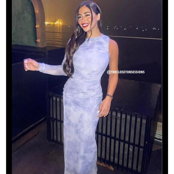 ZARA BLOGGER FAVE!!! Blue Fitted One-Sleeve Midi Dress NWT 💙 - Picture 12 of 16